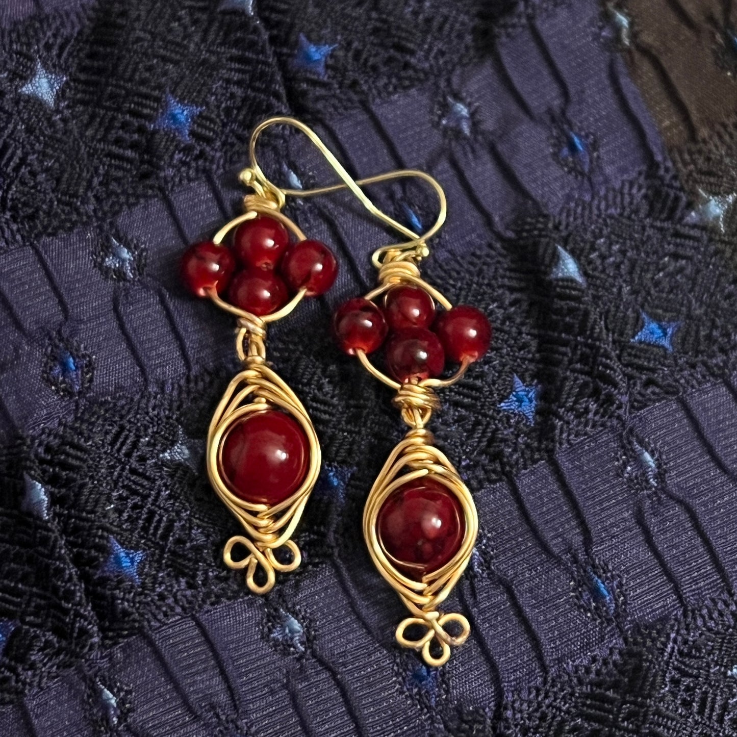court earrings - red quartz