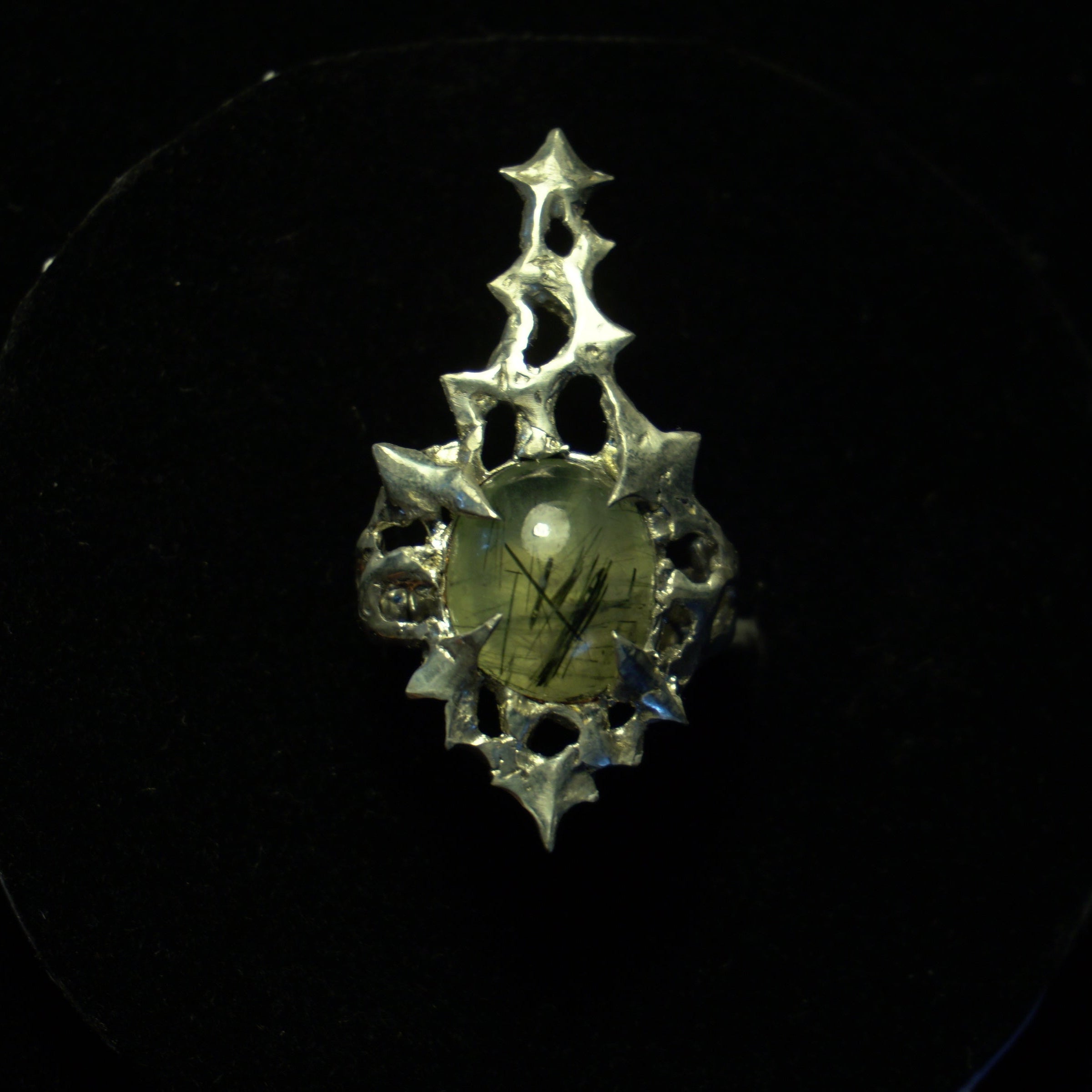 fairy's heart ring - prehnite