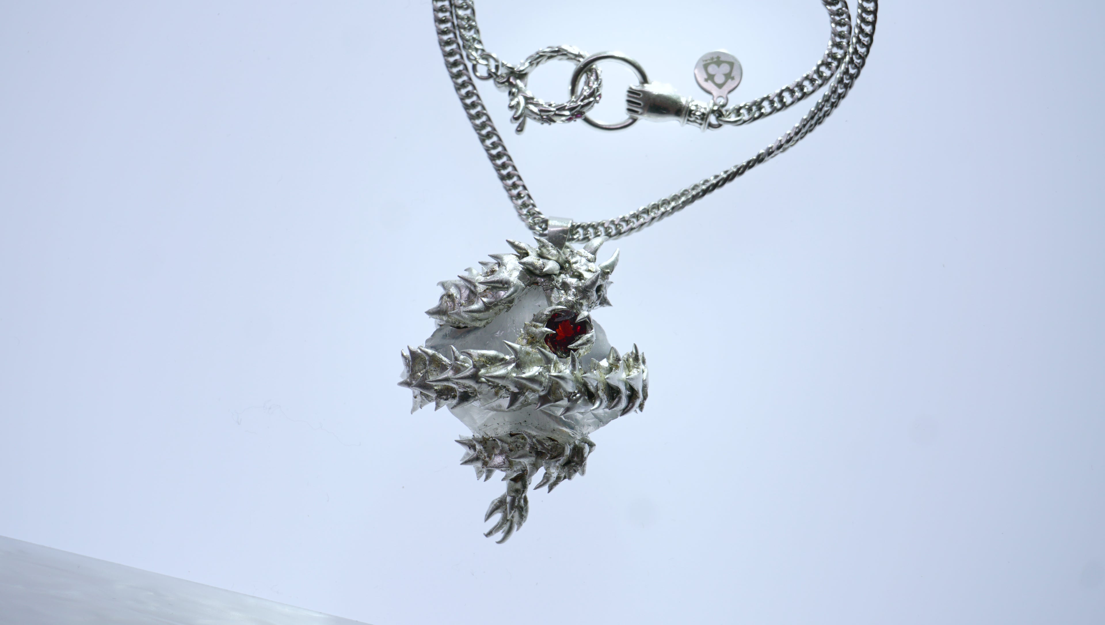 dragonborn's amulet Ⅶ - garnet