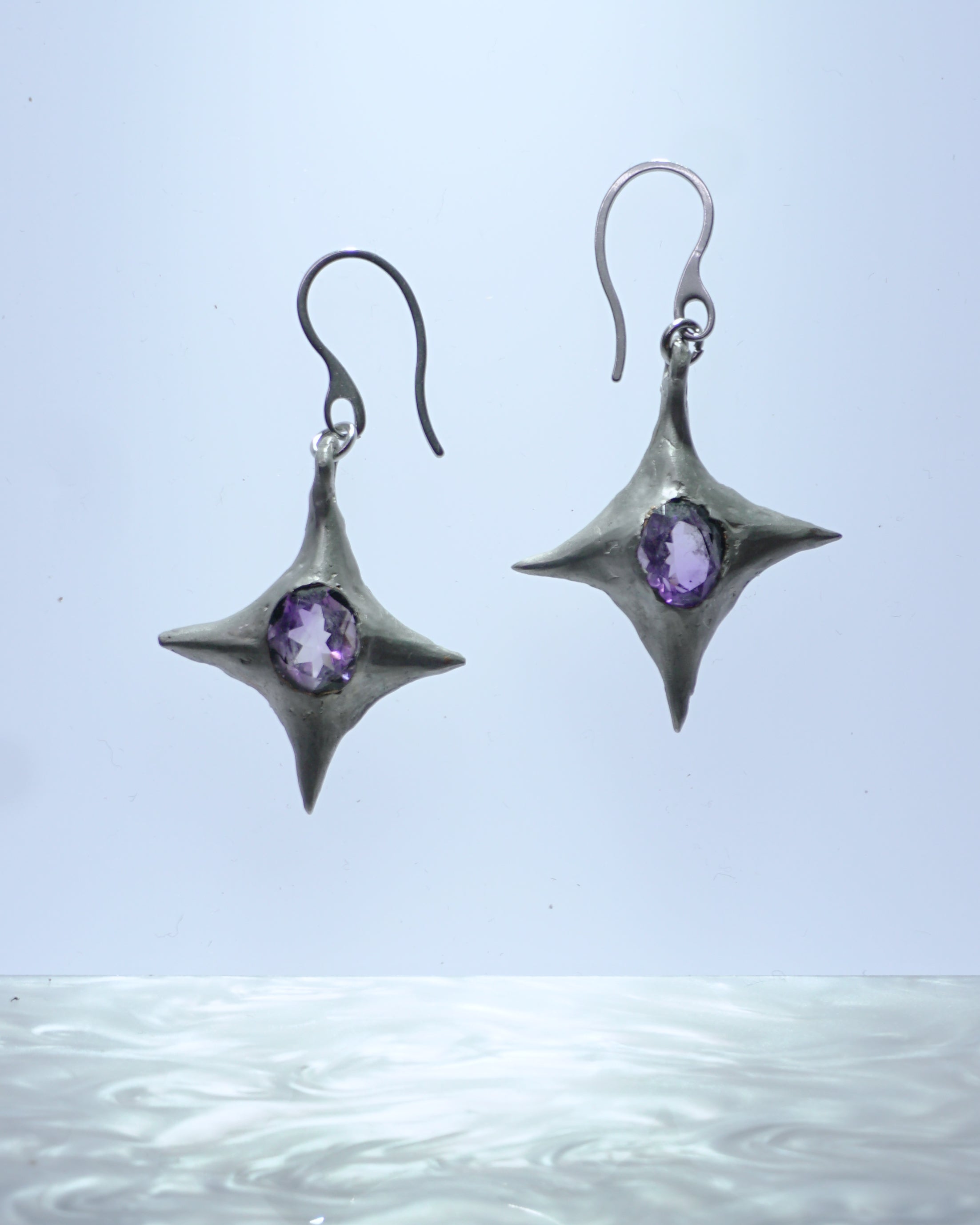 star earrings - amethyst