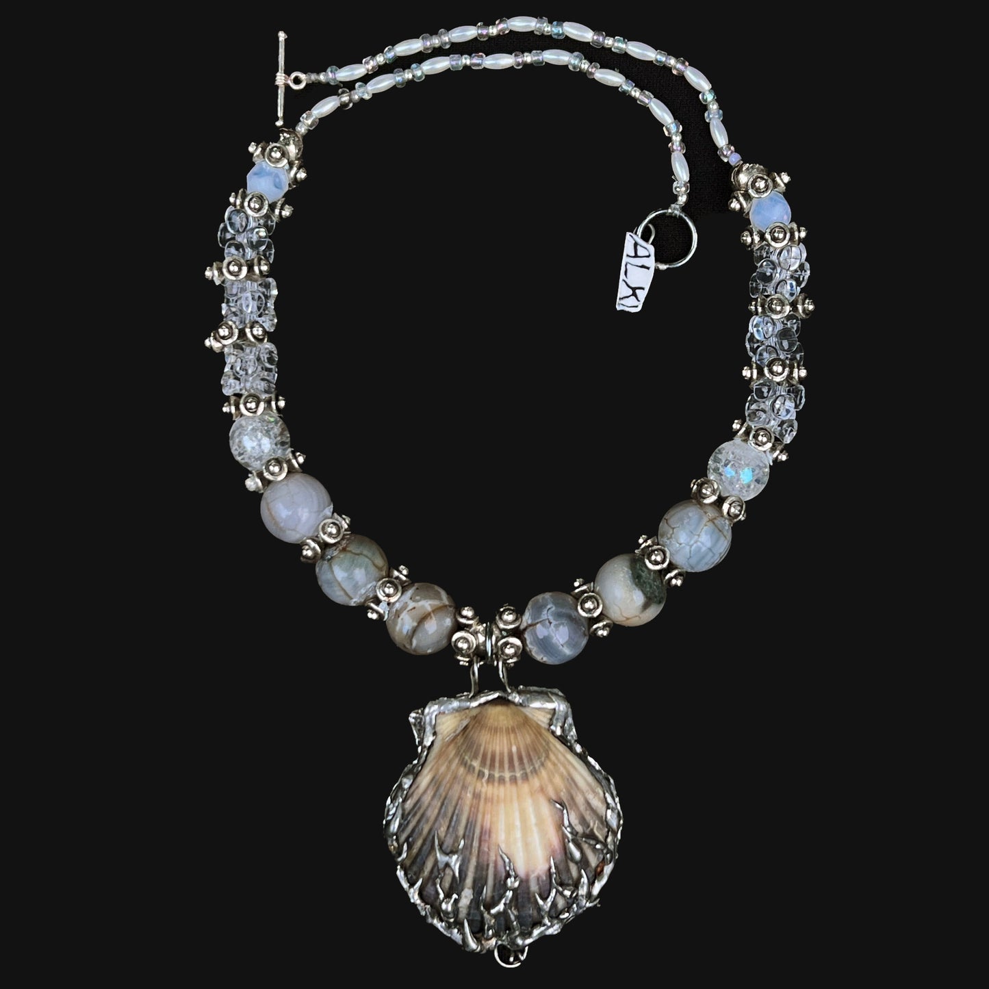 Venus’s locket - soldered shell necklace