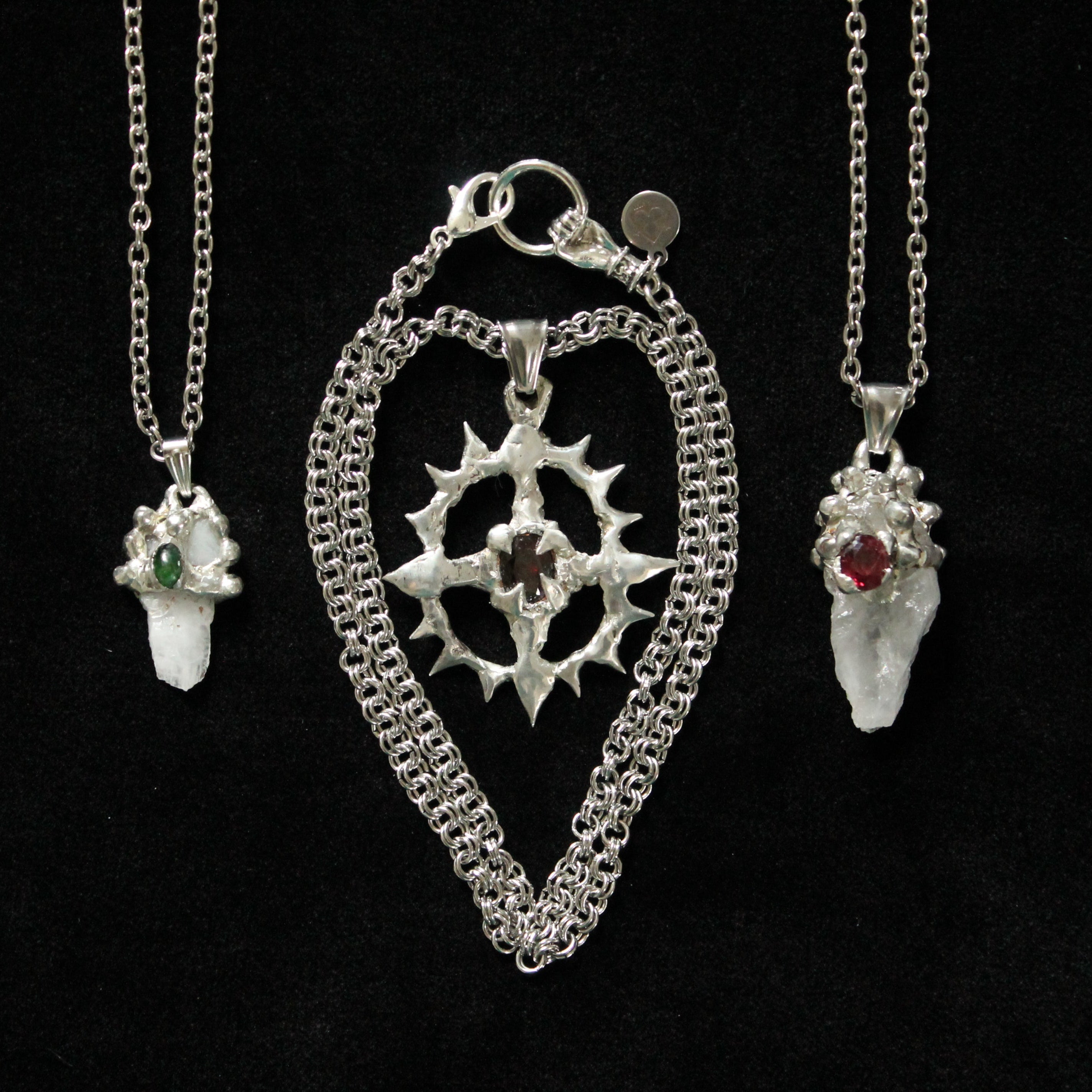 hunter's amulet Ⅲ - garnet